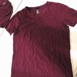 Plain V-neck Tee